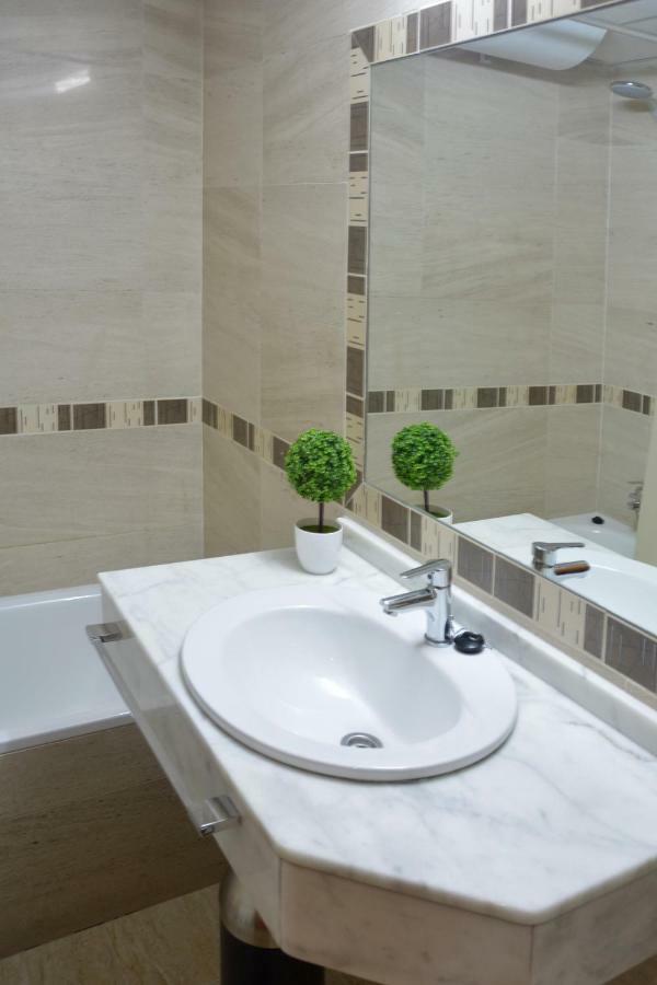 Apartamentos Casa-Patio Las Palmeras กอร์โดบา ภายนอก รูปภาพ